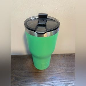 RTIC 30oz tumbler - green.
